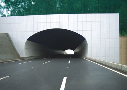 東莞馬石山隧道[秀壁裝飾板&威保防火板]